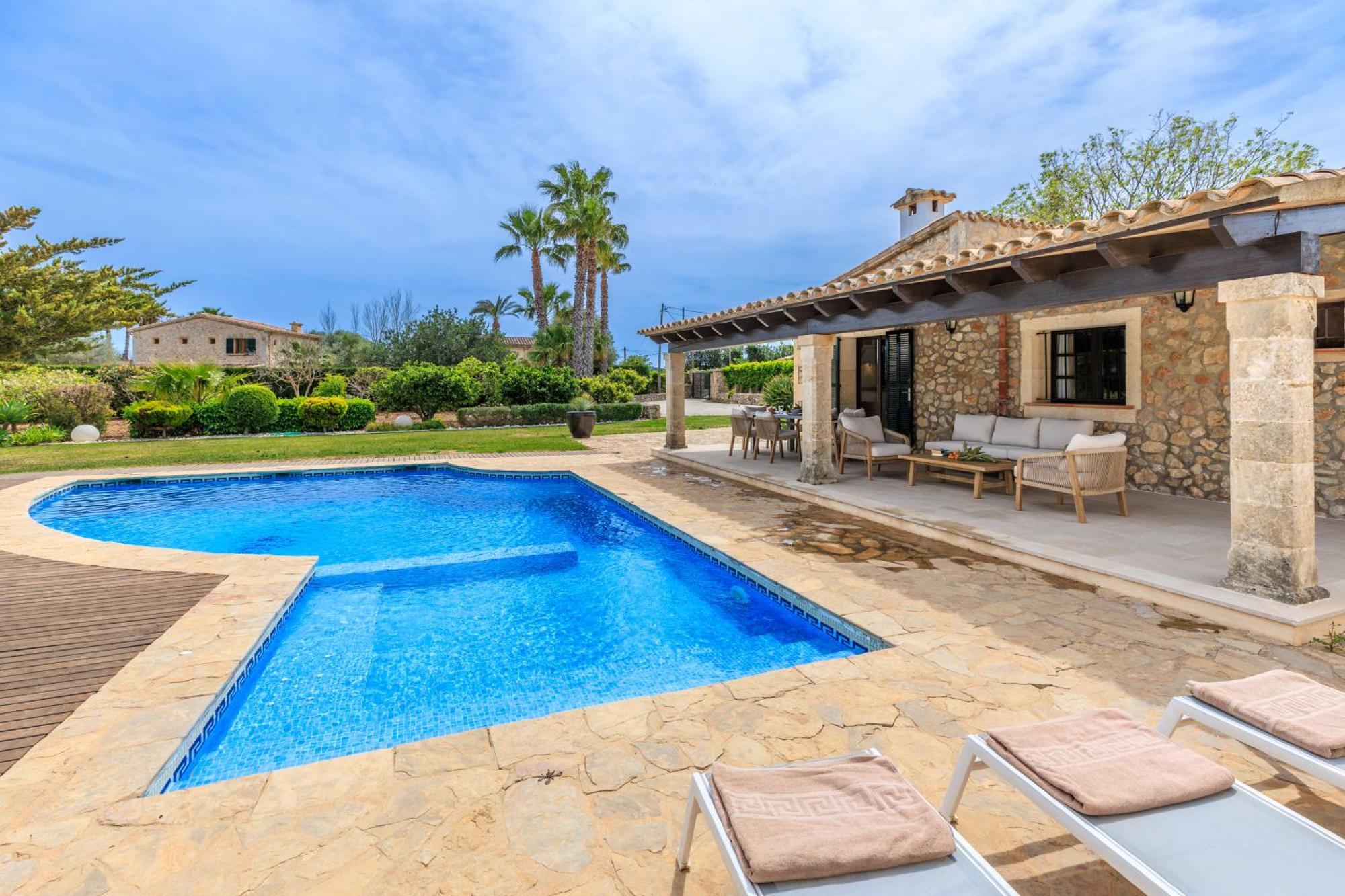 Villa Benvingut By Sealand Villas Port de Pollença Ngoại thất bức ảnh